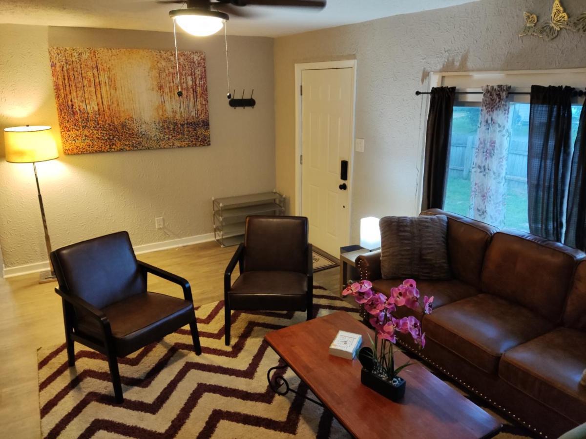 Tranquil Oasis - Private Rooms -Near Downtown อินเดียนาโพลิส ภายนอก รูปภาพ